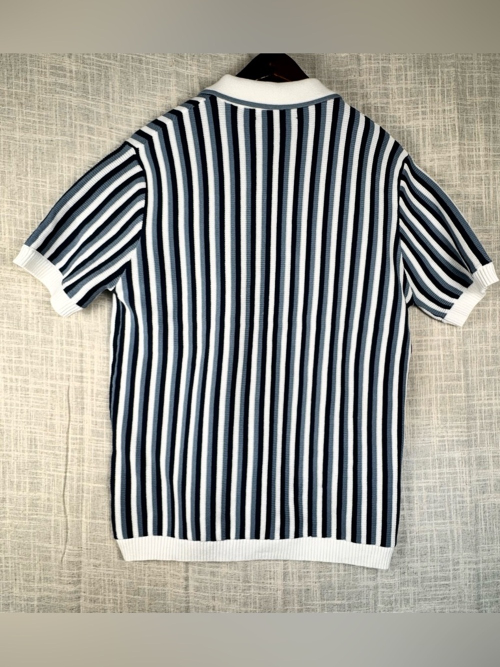 Striped Knit Polo Shirt Blue White Button Front Short Sleeve Men’s Small - Picture 7 of 11